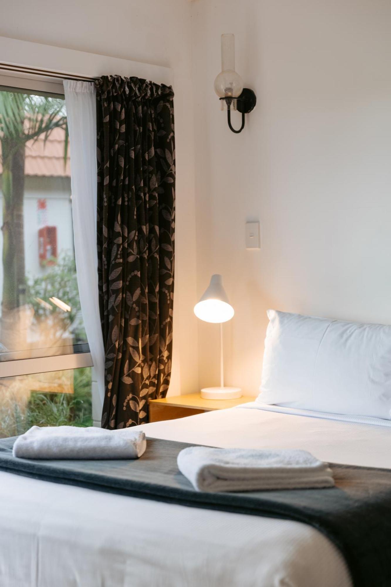Avalon Motel Thames - Wenzel Motels Bagian luar foto