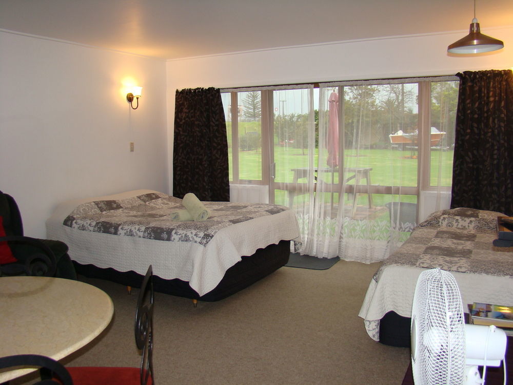 Avalon Motel Thames - Wenzel Motels Bagian luar foto